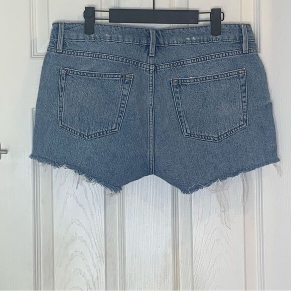 Frame Le Grand Garcon Short Iceberg Size 28 - Picture 2 of 10